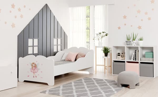 ANNA lasten sänky patjalla 160x80 Tyttö, jossa on siivet