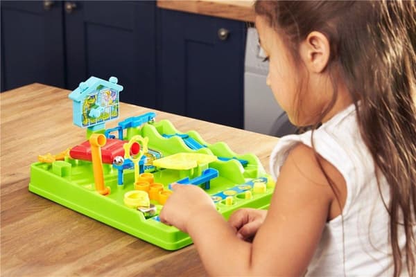 Screwball Scramble