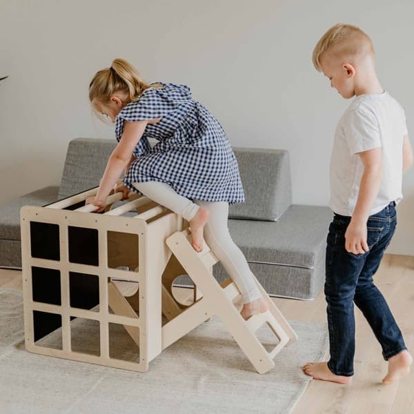 2-i-1 Montessori Klatrekube & Bord – Lege, læring og udvikling i ét