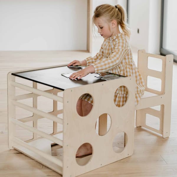 2-i-1 Montessori Klatrekube & Bord – Lege, læring og udvikling i ét