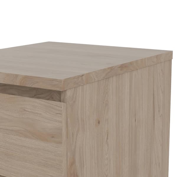 Nada nattbord 2 skuffer Hickory dekor.