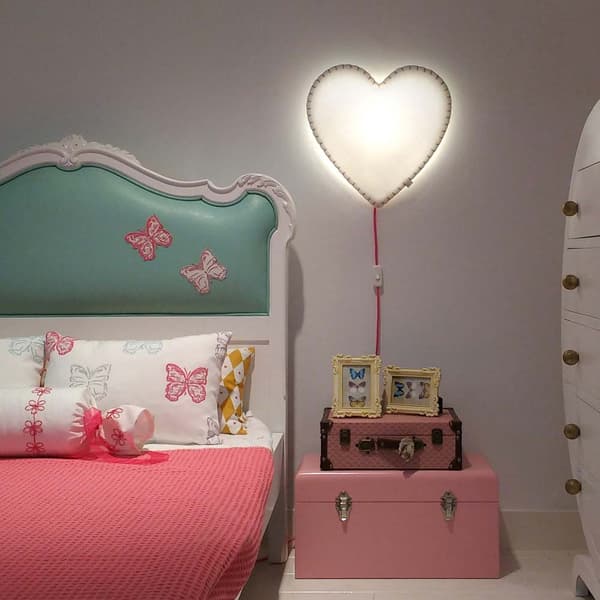 Buokids blød lampe natlampe/væglampe hjerte, avrättning:vägglampa, Sömmen:grå