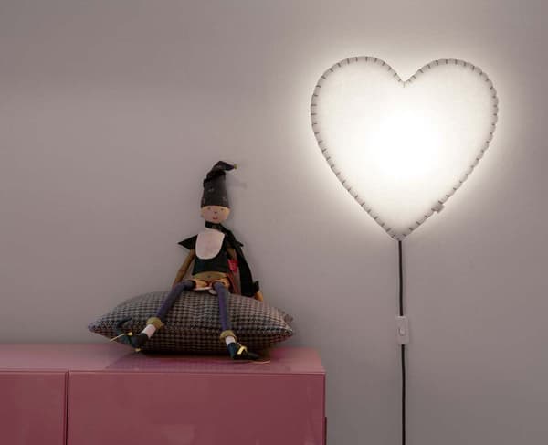 Buokids blød lampe natlampe/væglampe hjerte, avrättning:vägglampa, Sömmen:grå