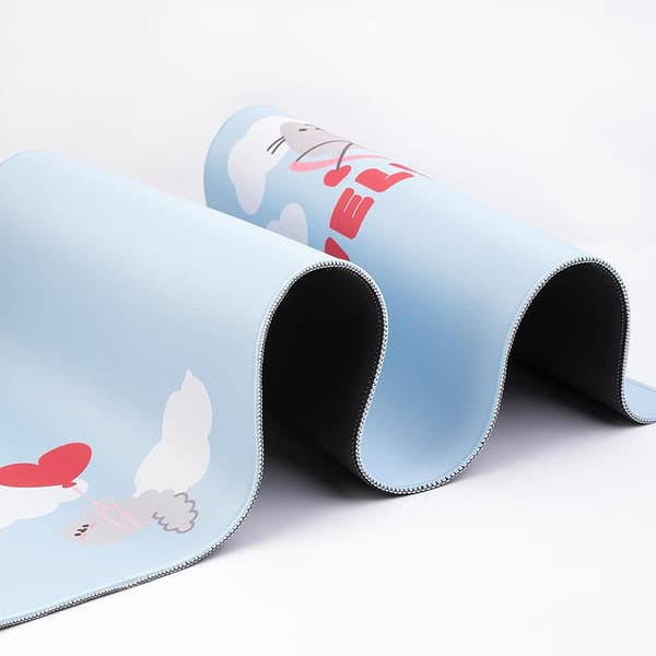 Pusheen - XXL spel-/skrivbordsmatta från Purrfect Love-kollektionen (80 x 35 cm)