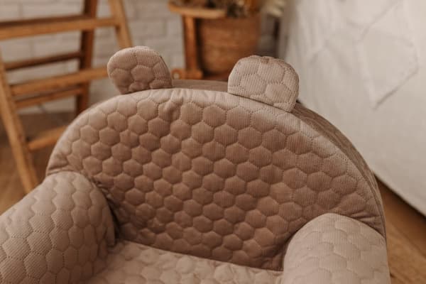Babysits Beige Velvet Honeycomb