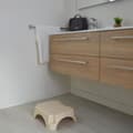Miniatyrbild 5 av 6: Babyscale bred halkfri pall