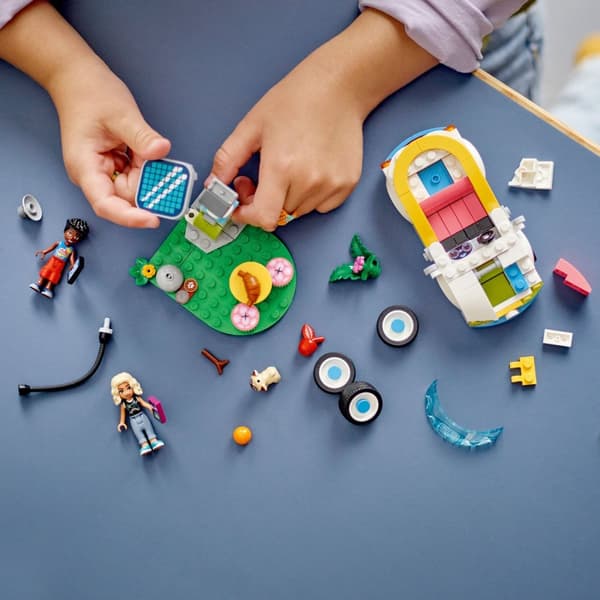 LEGO Friends 42609  - Electric Car and Charger