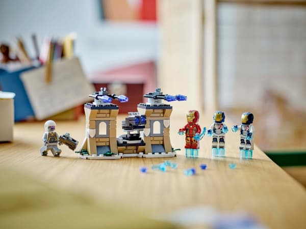LEGO Super Heroes Marvel 76288 - Iron Man och Iron Legion vs
