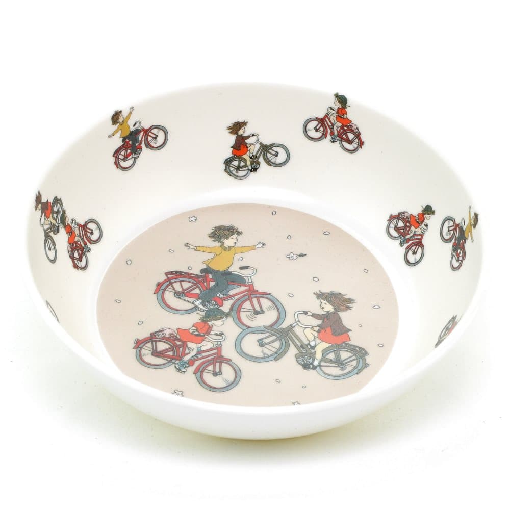 Stor skål, Lotta på Bråkmakargatan