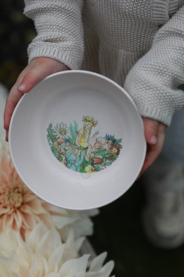 Elsa Beskow Blomsterfesten Skål Rätt Start