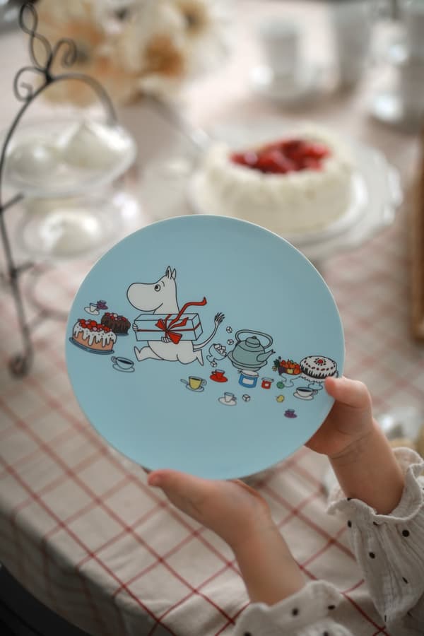 Mumin Picknick Flat tallrik Lljusblå Rätt Start