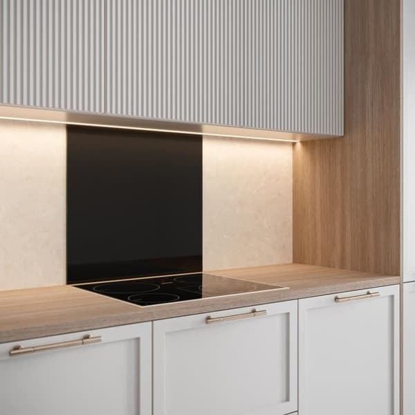 Saint-Gobain svart emaljerad huva i bas 45x90