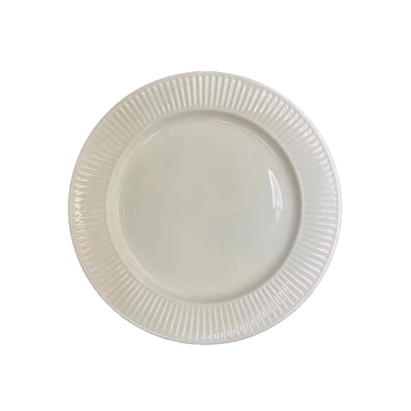 Set med 6 produkter. Plate ARDEN D17cm