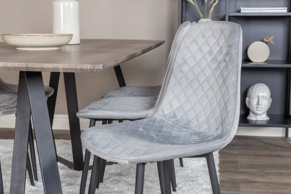 MarinaGRBL spisegruppe spisebord el tre dekor grå og 6 Polar Diamond spisestuestoler velour grå.