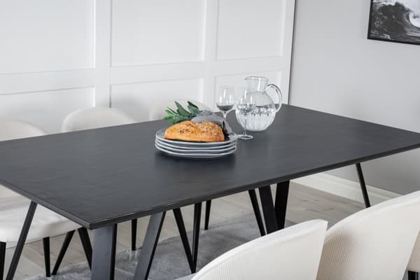 MarinaBLBL spisegruppe spisebord svart og 6 Velvet spisestuestoler fløyel beige, svart.