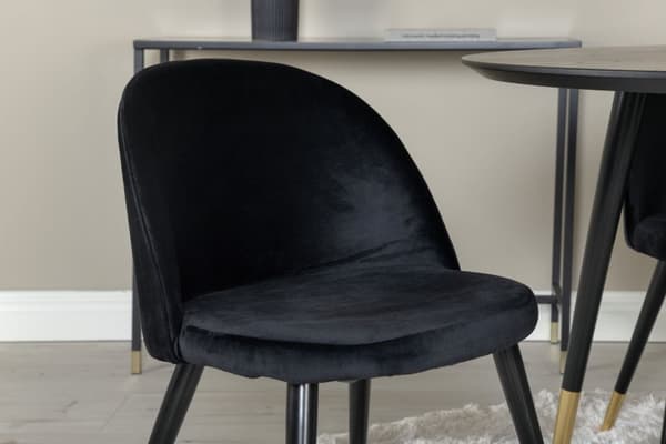 DippØ115BLBR spisegruppe spisebord svart og 4 Velvet spisestuestoler velour svart, messing dekor.