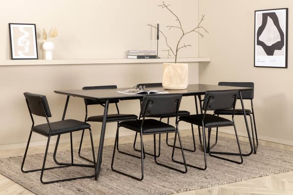 PippiBL spisegruppe spisebord svart og 6 Kenth spisestuestoler PU kunstskinn svart.