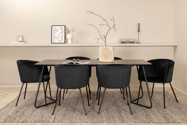 PippiBL spisegruppe spisebord svart og 6 Berit spisestuestoler velour svart.