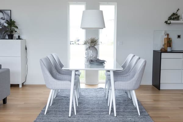 Polar180X90WHWH spisebordssæt spisebord hvid og 6 Plaza stole grå, hvid.