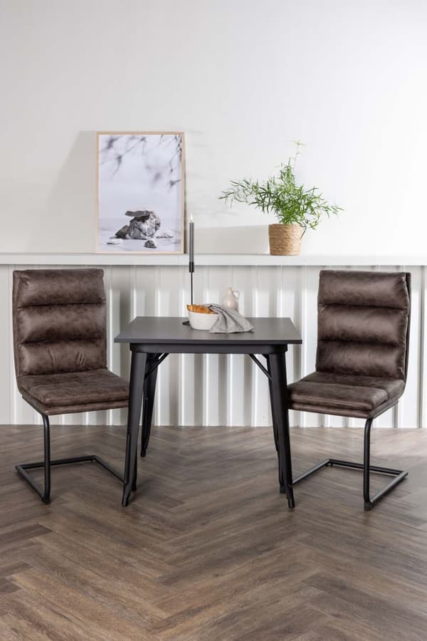 Tempe spisebordssæt bord sort og 2 Zizo stole brun.