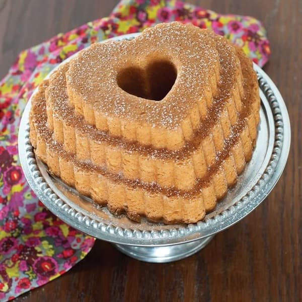 Nordic Ware TIERED HEART 89937