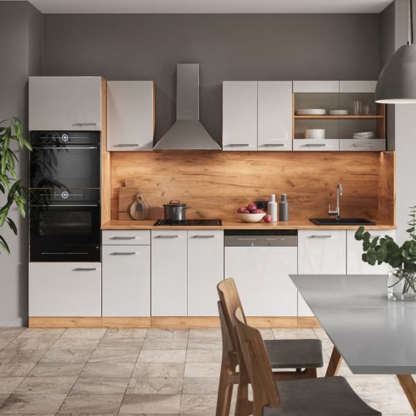 R-Line kök, 300 cm med högskåp, PT Marble, Blank vit/Gyllene ek, Vicco