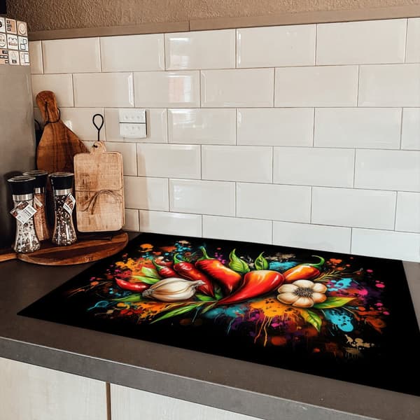 KitchenYeah Induktionsskydd 80x52cm - Skyddsmatta Kokplatta - Induktionsplatta Täckmatta - Dekoration Kökstillbehör - Kryddexplosion
