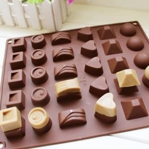 6 Olika Praliner Pralinform Halvcirklar Hjärta SIlikonform Chokladform