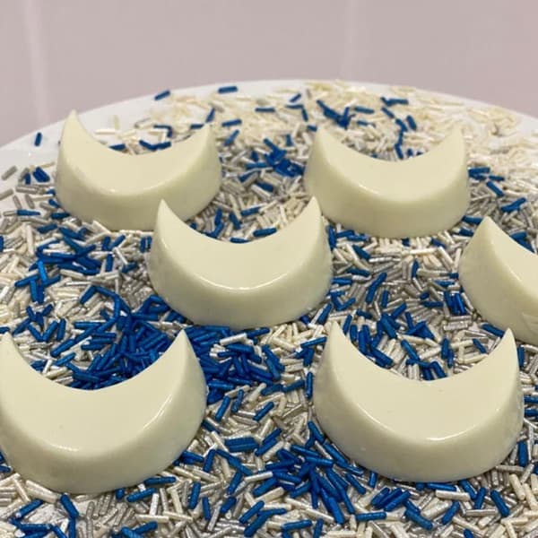 Pralinform Halvmåne Chokladform - BWB 9575 - Special 3 Part Mold