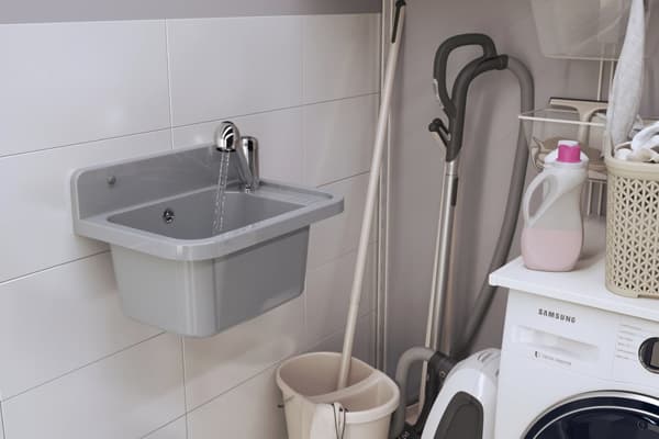 Diskbänk PARON Arbetsgrå med tvättstuga hål garage pannrum kran