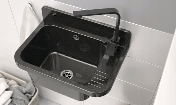 Diskbänk Arbets svart TVÄTTSTUGA garage pannrum kran RAK Paron