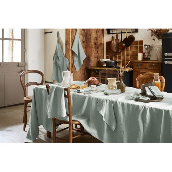 Set med 2 Soline Eucalyptus tvättade linnehanddukar 50 x 70 cm - FJÄRILEFFEKTEN