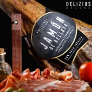 Sæt bestående af Iberisk Agernfodret Skinke, Olivenolie og Skinkeholder Delizius Deluxe