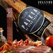Sæt bestående af Iberisk Kornfodret Bov, Olivenolie og Skinkeholder Delizius Deluxe - 4,5-5 Kg