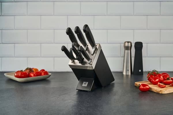 ZWILLING FOUR STAR 35145-007-0 kökskniv/bestickblock set 7 st. Svart