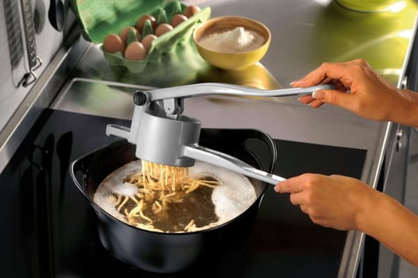 GEFU 13170 potatisstöt potatispress i aluminium