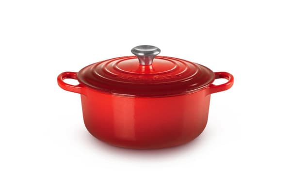 Le Creuset Signature -paistinpannu, pyöreä 22 cm, kirsikka