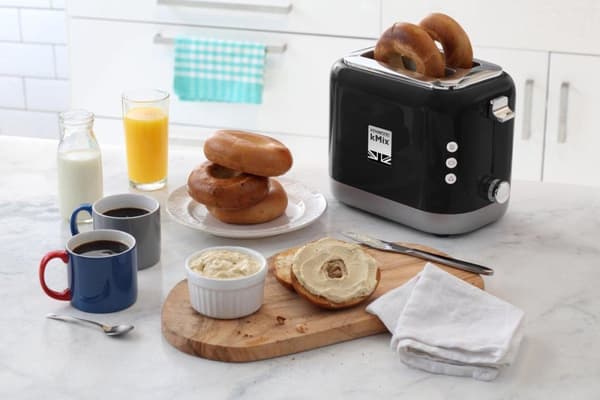 Kenwood kMix TCX751BK leivänpaahdin - musta