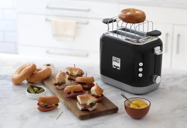 Kenwood kMix TCX751BK leivänpaahdin - musta