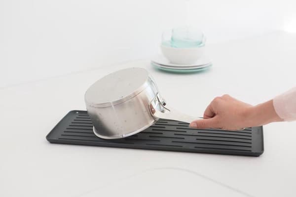 Brabantia SinkSide Dish Rack Compact - tummanharmaa