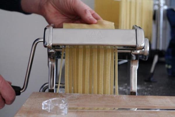 Marcato Ampia Compact Pasta Machine - 3 eri pastaa