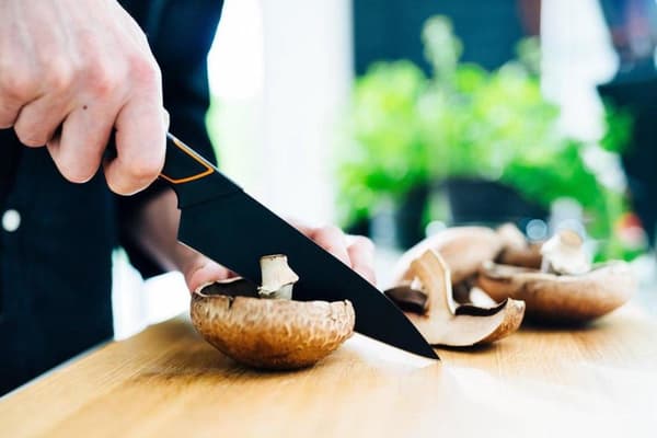 Fiskars Edge Kokkekniv Lille - 15 cm