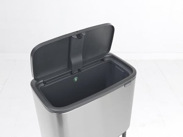 Brabantia Bo Touch Bin 36 liter Stål fingeravtryckssäker - Rostfritt stål -