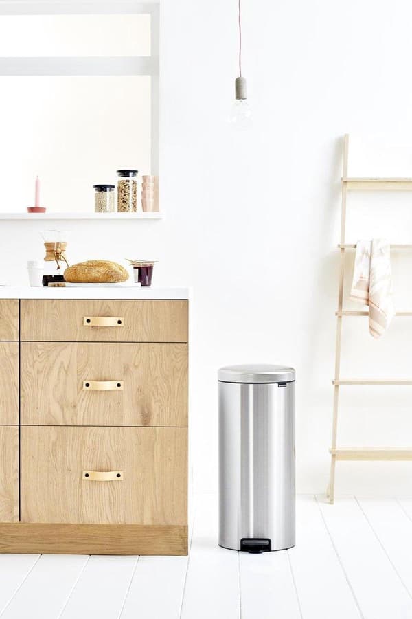 Brabantia NewIcon Skraldespand - 30 l - Mat Stål