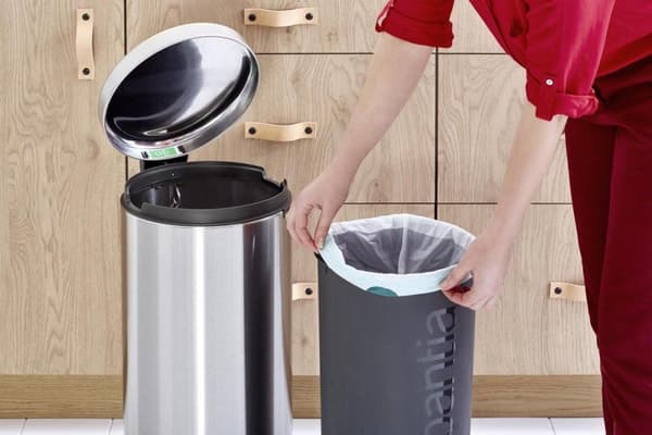 Brabantia NewIcon Skraldespand - 30 l - Mat Stål