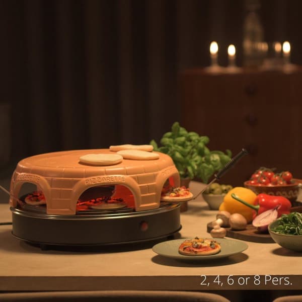 Emerio PO-116124.1 - Pizzarette - 8 personer - Forbage funktion - Håndlavet terracotta kuppel - 8 isolerede bagespader - Rustfrit stål bageplade - Hol