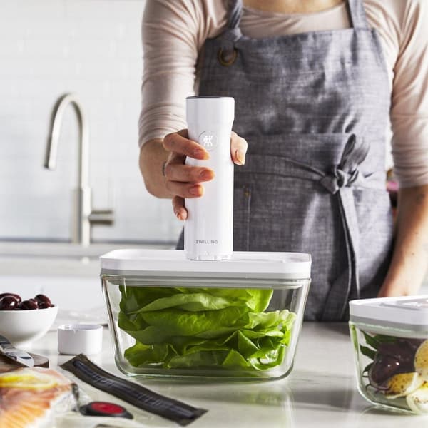 Zwilling Fresh & Save Vacuum Machine – 7-delad startsats Vacuum Sealer – Vakuumpåsar (4x) – Stor vakuumförvaringslåda (2x) – Vakuumpump