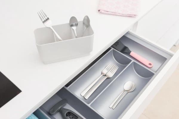 Brabantia SinkSide Dish Rack Compact - vaaleanharmaa