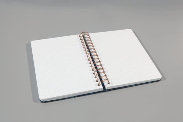 Sigel - spiral anteckningsbok - A5 - Jolie - inbunden - 120 sidor - prickar - 100 gram papper - Sweet dots - SI-JN600