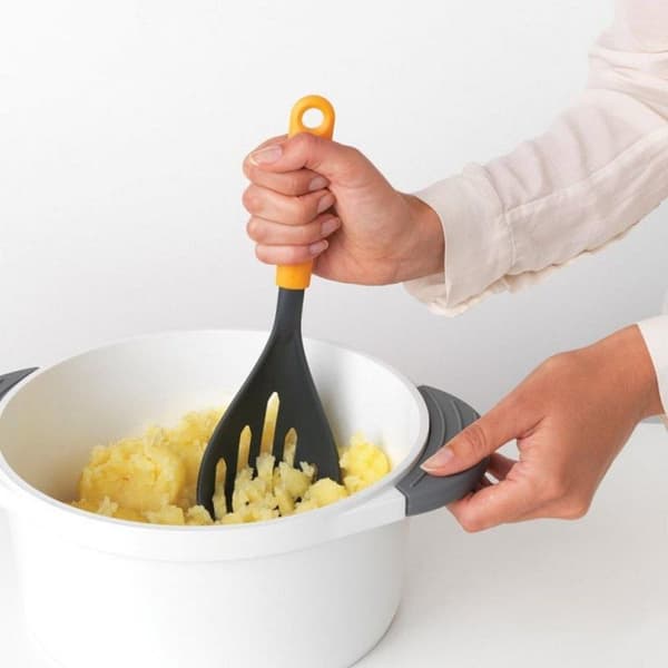 Brabantia Tasty+ Kartoffelmoser + Ske Gul/Sort